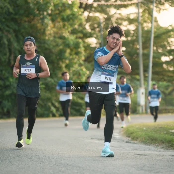 Runner Photo 3468583