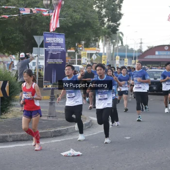 Runner Photo 3468591