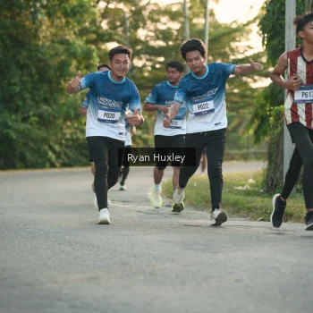 Runner Photo 3468595