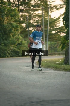 Runner Photo 3468607