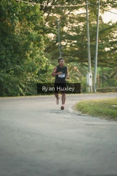 Runner Photo 3468611