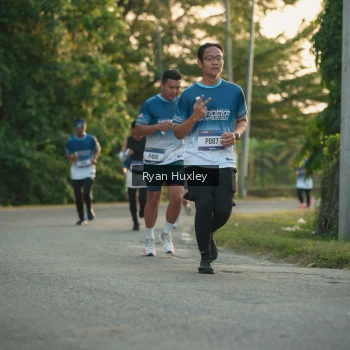 Runner Photo 3468634
