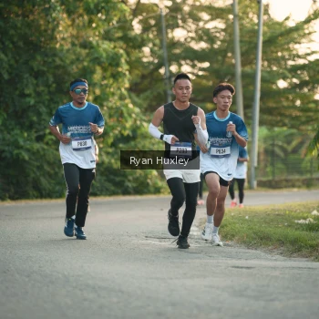 Runner Photo 3468640