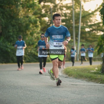 Runner Photo 3468645