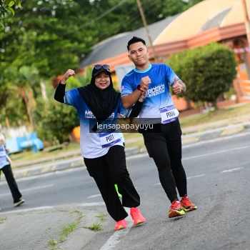 Runner Photo 3468648