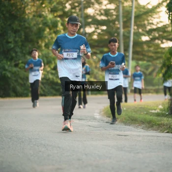 Runner Photo 3468654