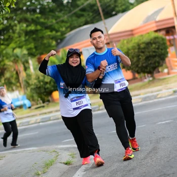 Runner Photo 3468656