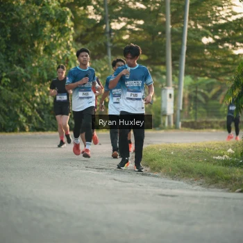 Runner Photo 3468671
