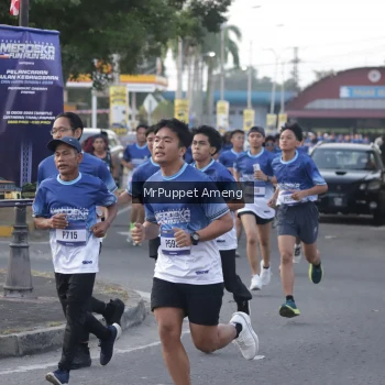 Runner Photo 3468681
