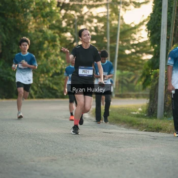 Runner Photo 3468690