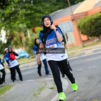 Runner Photo 3468691