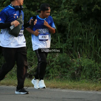 Runner Photo 3468693