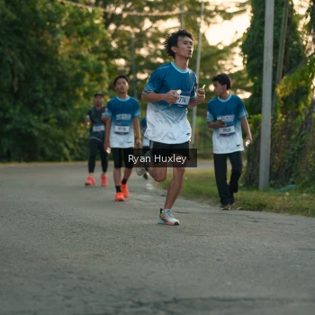 Runner Photo 3468699