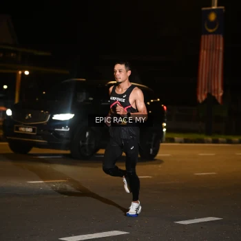 Runner Photo 3468736