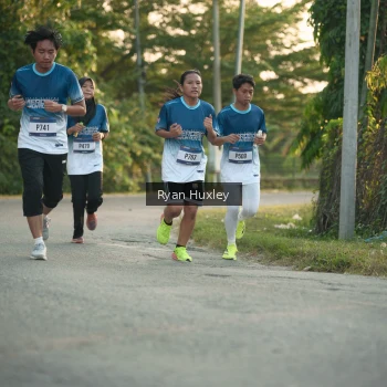 Runner Photo 3468739