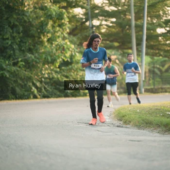 Runner Photo 3468780