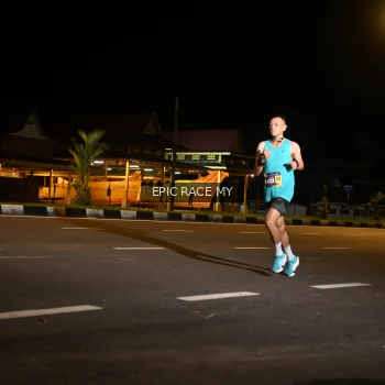 Runner Photo 3468844