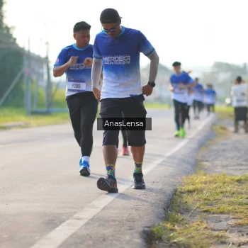 Runner Photo 3468860