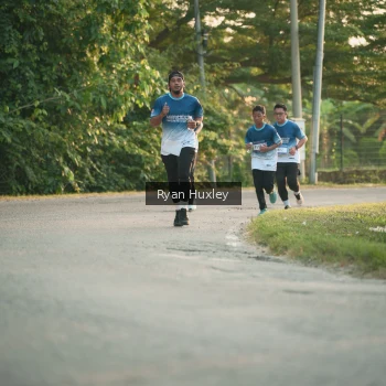 Runner Photo 3468862