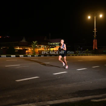Runner Photo 3468865