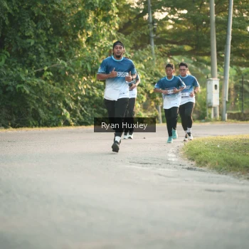 Runner Photo 3468867