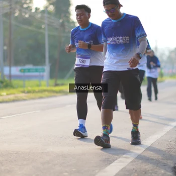 Runner Photo 3468886