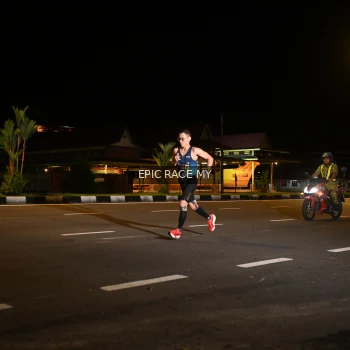 Runner Photo 3468901