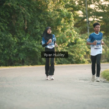 Runner Photo 3468902