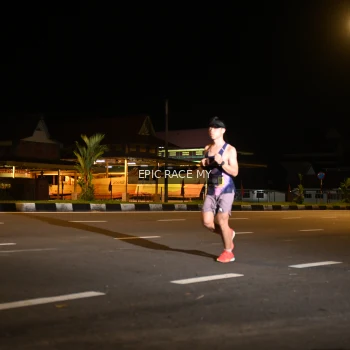 Runner Photo 3468915