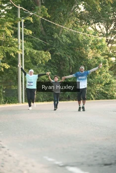 Runner Photo 3468937
