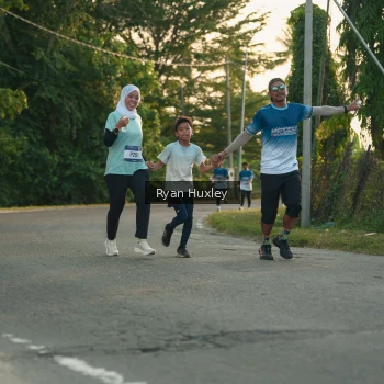 Runner Photo 3468954