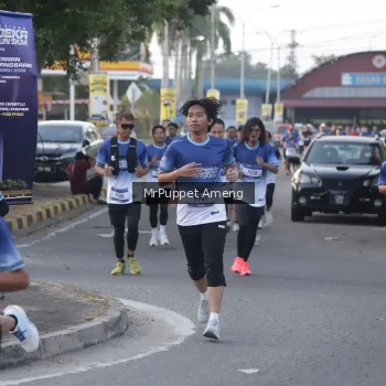 Runner Photo 3468955
