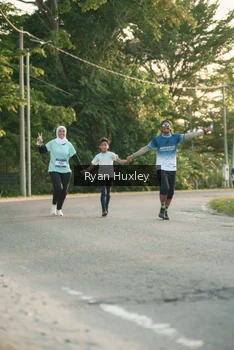 Runner Photo 3468957