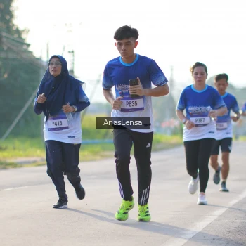 Runner Photo 3468966