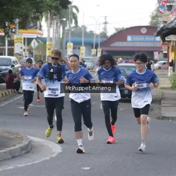 Runner Photo 3468971