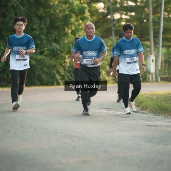 Runner Photo 3469009