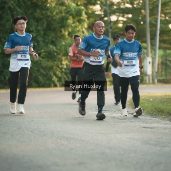 Runner Photo 3469010