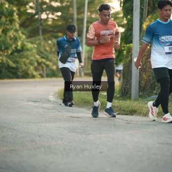 Runner Photo 3469033