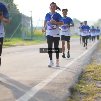Runner Photo 3469039