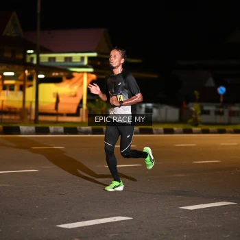 Runner Photo 3469043