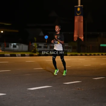 Runner Photo 3469044
