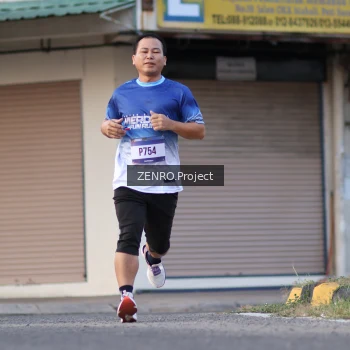 Runner Photo 3469066