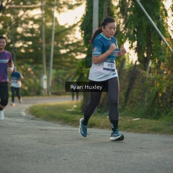 Runner Photo 3469074