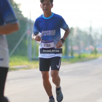 Runner Photo 3469095