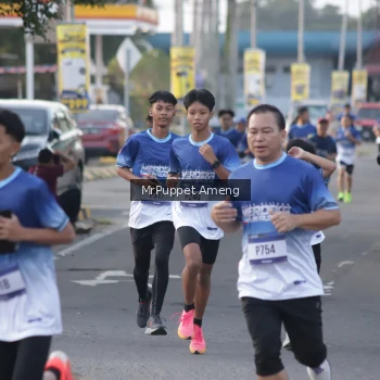 Runner Photo 3469136