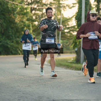 Runner Photo 3469165