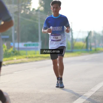 Runner Photo 3469169