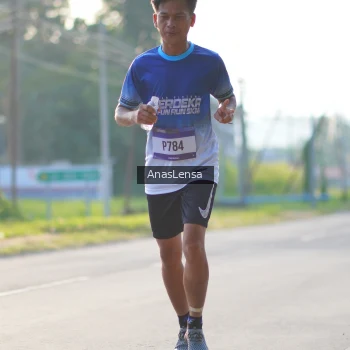Runner Photo 3469177
