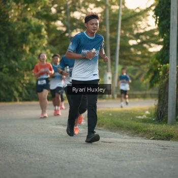 Runner Photo 3469205