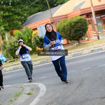 Runner Photo 3469209